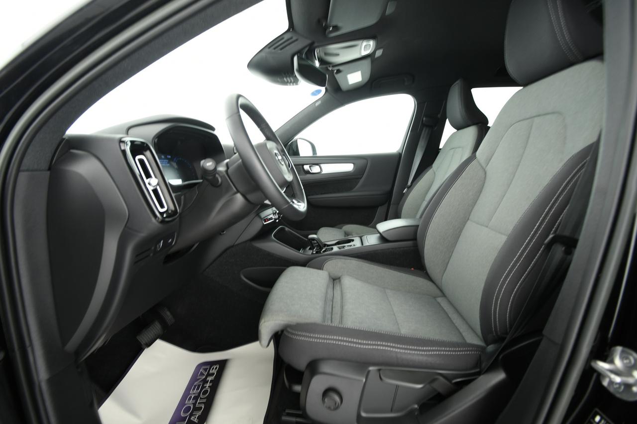 VOLVO XC40 N1 1.5 T2 Momentum Core geartronic CAMERA+PREZZO+IVA