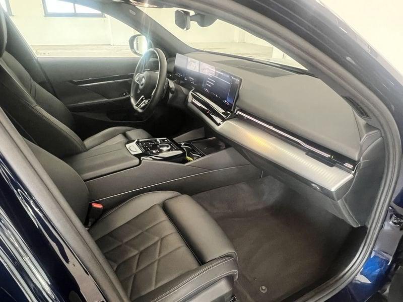 BMW Serie 5 G61 Touring 520d Touring 48V xdrive MSport Pro auto