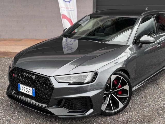 AUDI RS4 4 Avant