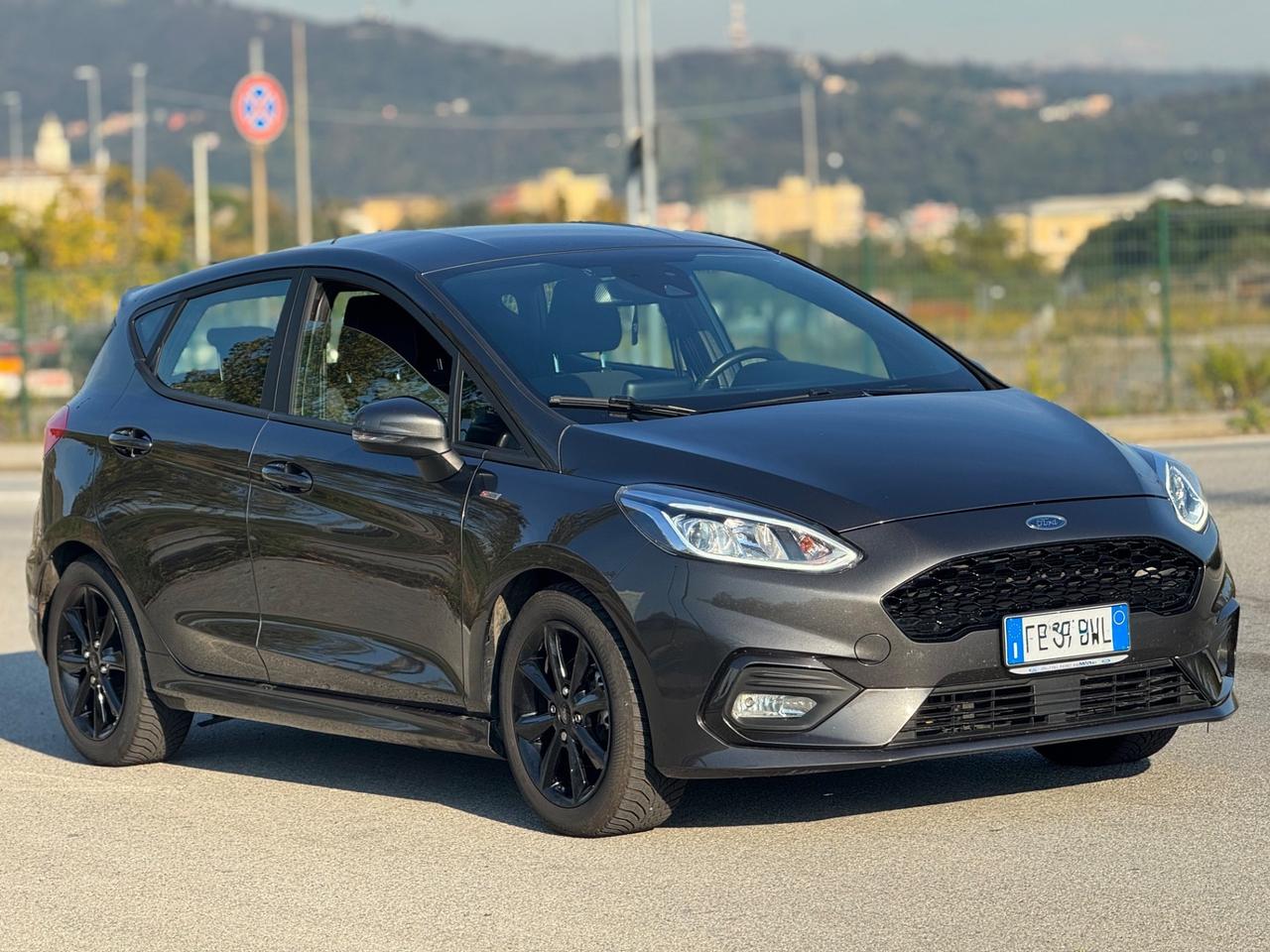 FORD FIESTA 1.0 BENZINA ST-LINE GARANZIA 12 MESI