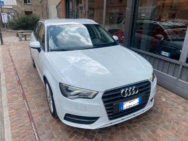 Audi A3 Sportback 1.6 TDI Automatica Ambition