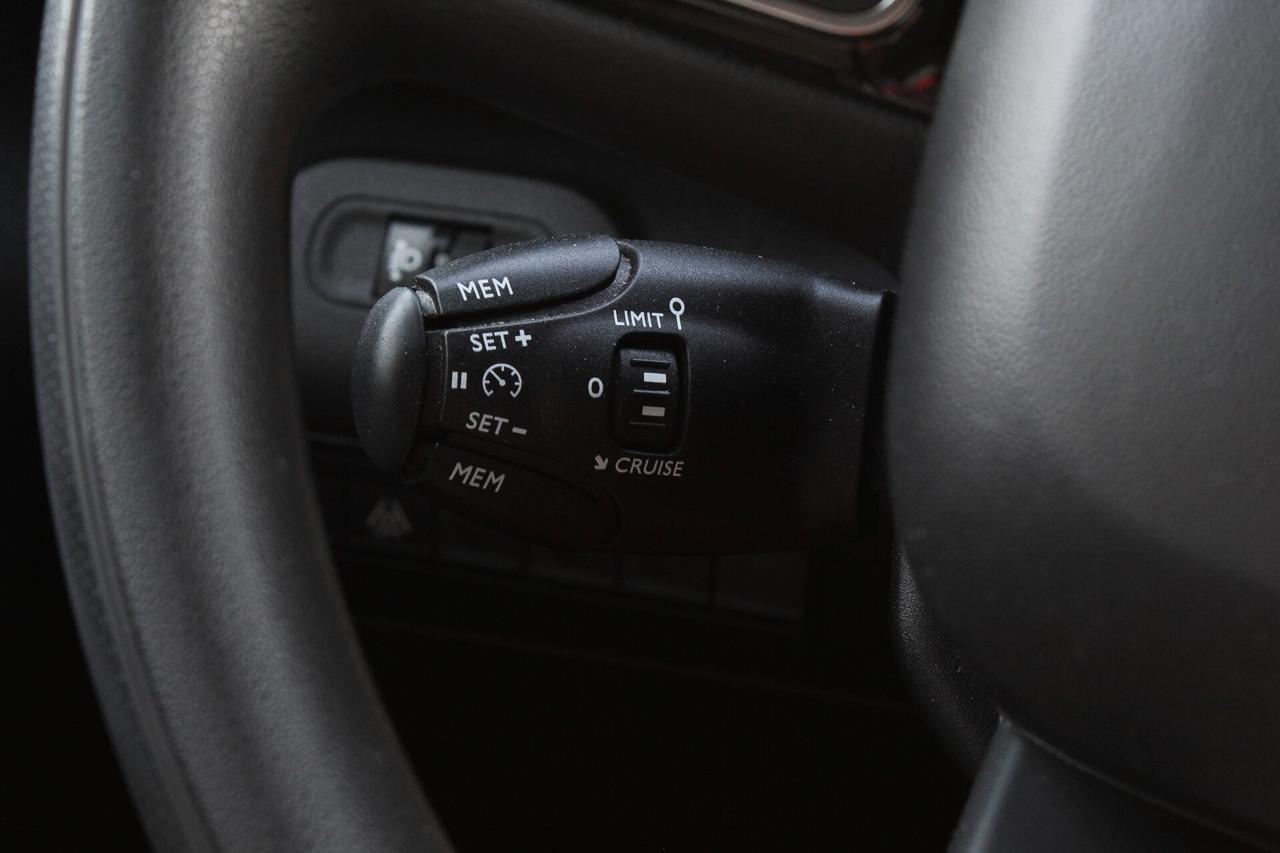 Citroen Berlingo BlueHDi 100 S&S Combi M Feel ***AUTOCARRO***