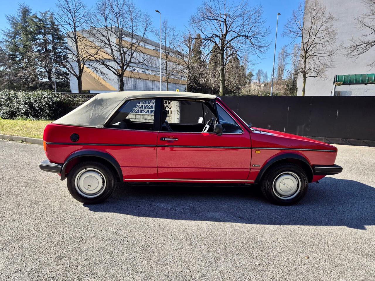 Volkswagen Golf Cabriolet mk1