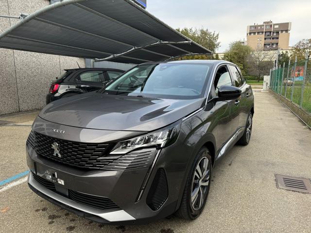 PEUGEOT 3008 Hybrid 181CV (225) e-EAT8 Allure NAVI+RETR.