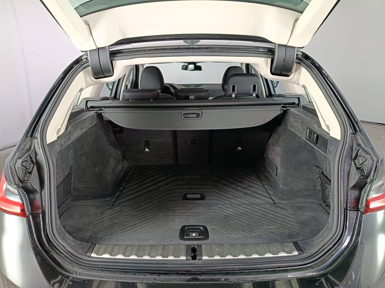 BMW Serie 3 G21 2019 Touring - 320d Touring Business Advantage a