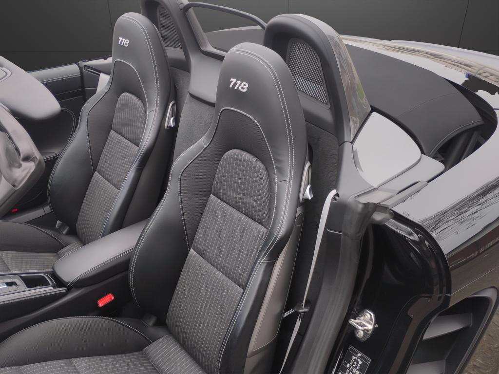 Porsche 718 2.0 T 300cv.MODELLO T...SERVICE PROSCHE