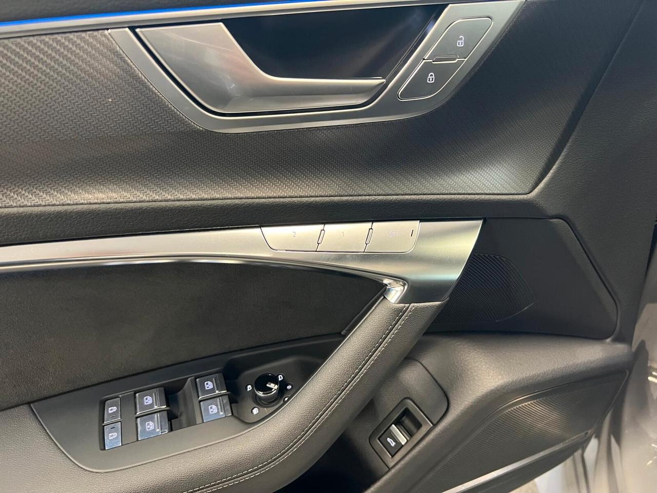 AUDI RS6 AVANT 4.0 V8 MHEV 600CV QUATTRO TETTO PELLE NAVI ANNO 2023