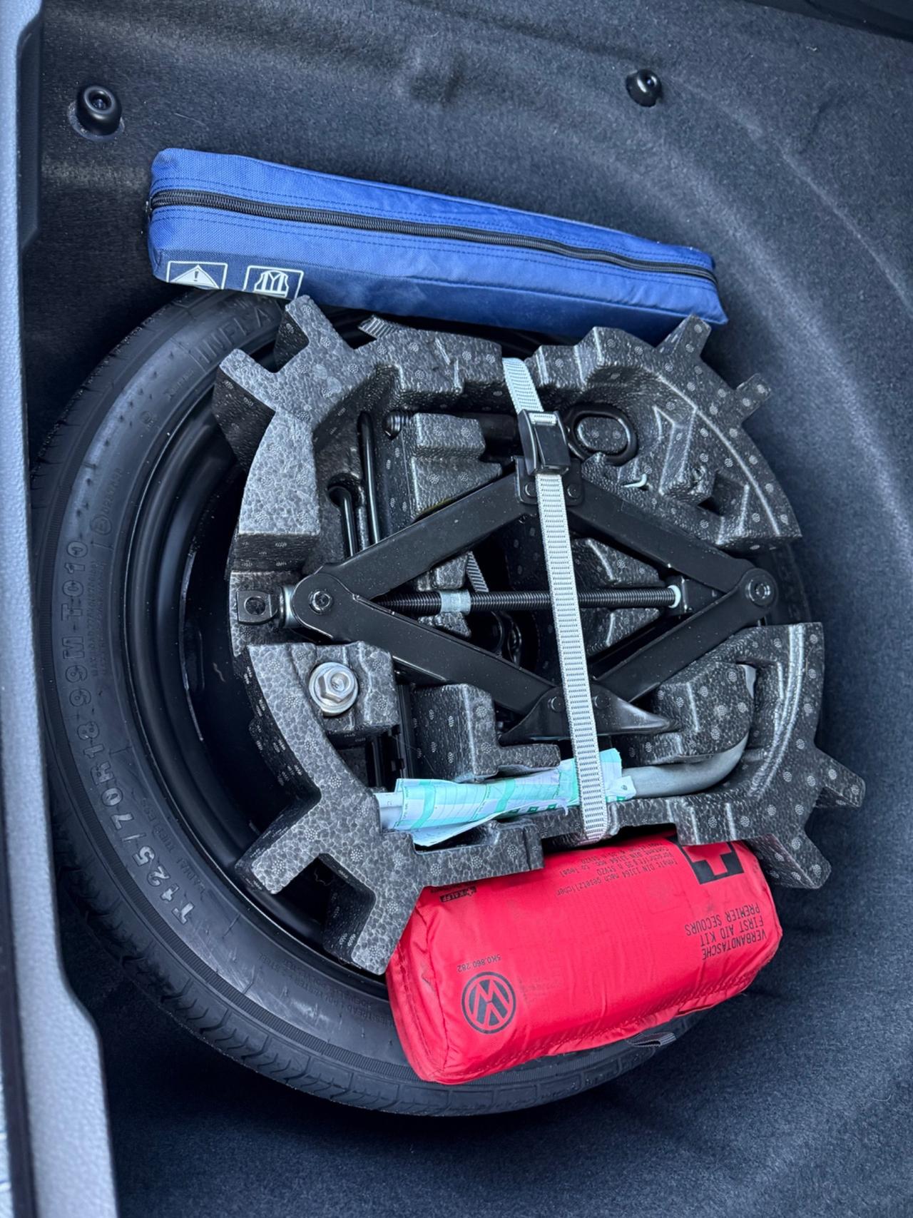 Volkswagen Passat Sw R LINE 2.0 200 CV DSG Executive