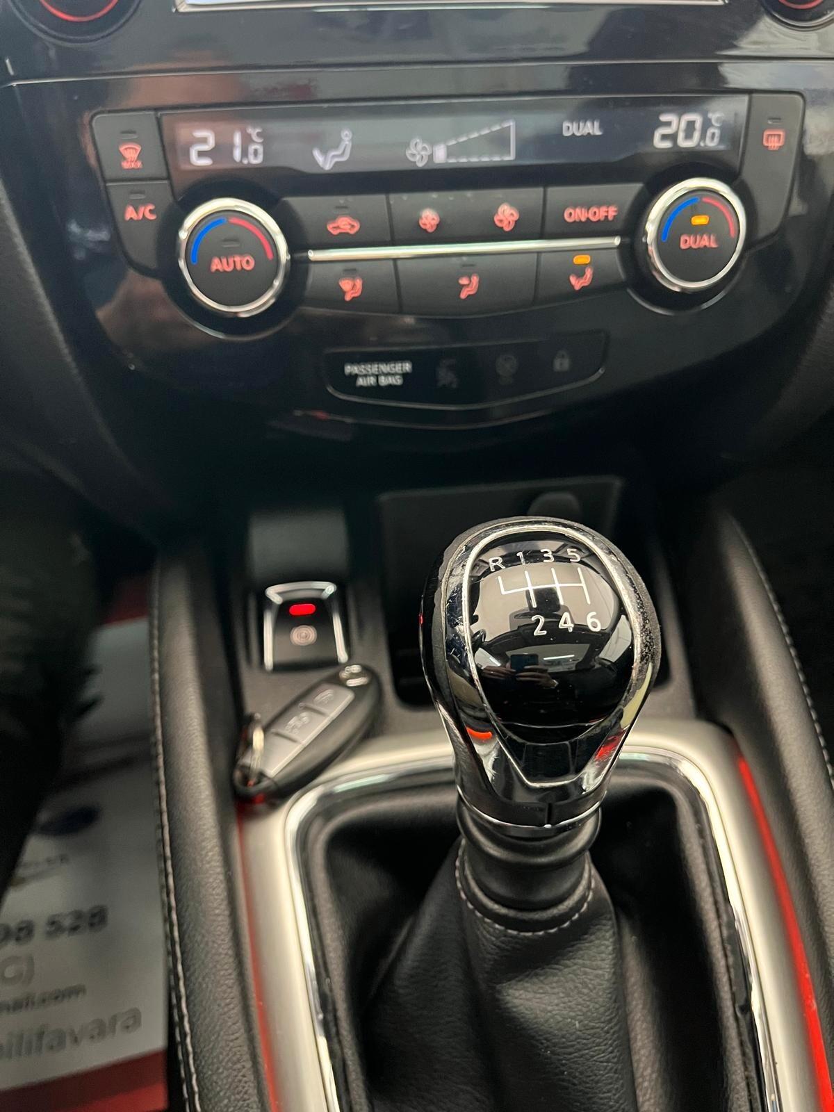 Nissan Qashqai 1.6 dCi DPF 360