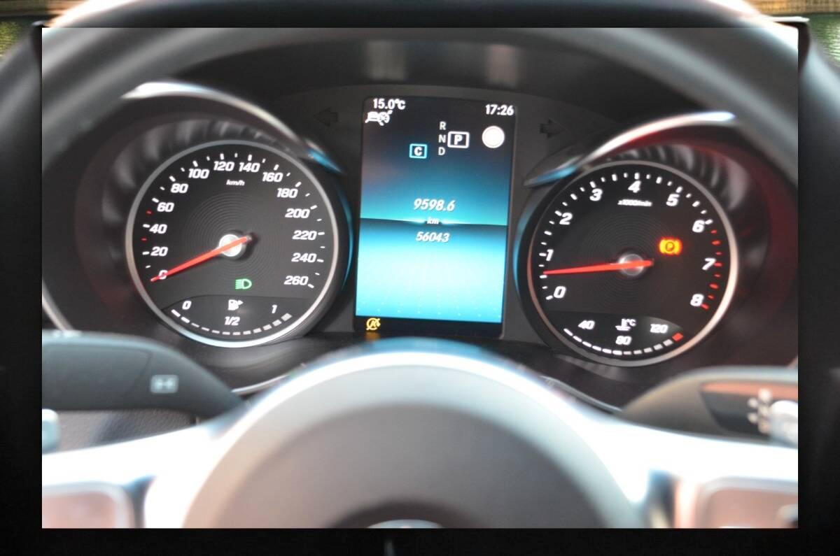 Mercedes Classe C Coupé Classe C 180 - 2018 Coupe AMG line 156 CV + 44