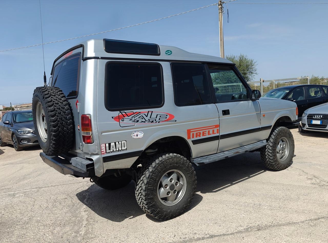 Land Rover Discovery 2.5 Tdi modello 300