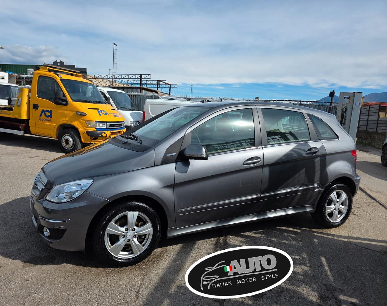 Mercedes-benz B 170 180 NGT BlueEFFICIENCY Chrome