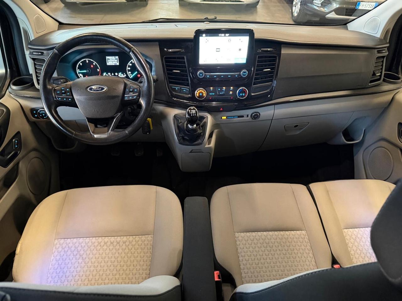 Ford Tourneo Custom 320 2.0 TDCi 130CV PC Trend