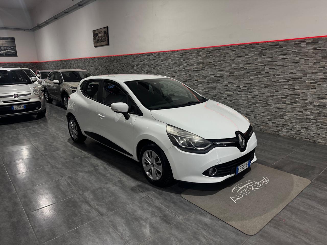 Renault Clio 1.2 75CV 5 porte Intens