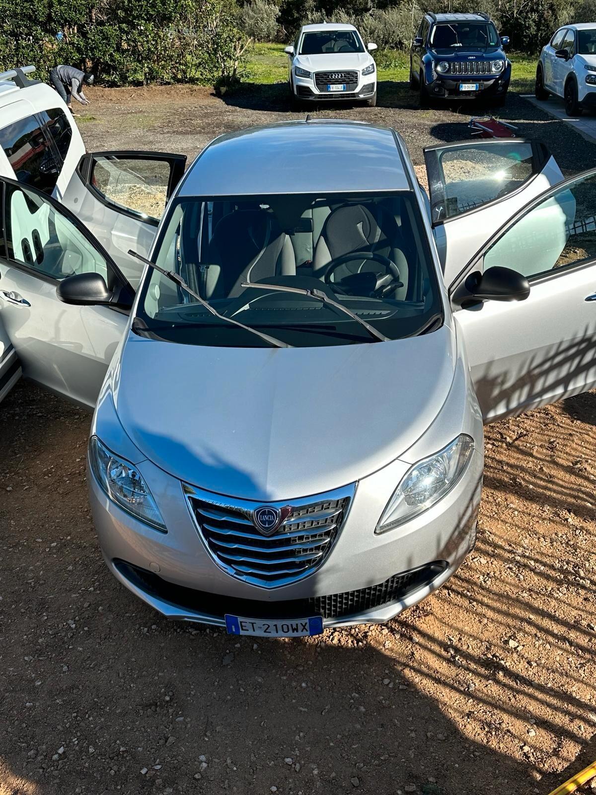 Lancia Ypsilon 1.3 MJT 16V 95 CV 5 porte Elefantino CLIMA MULTIFUNZIONE PDC