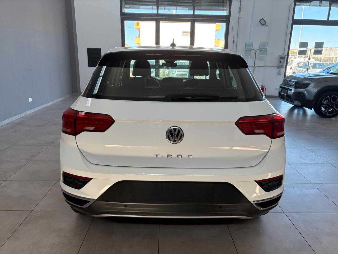 Volkswagen T-Roc 1.6 TDI SCR Business BlueMotion Technology