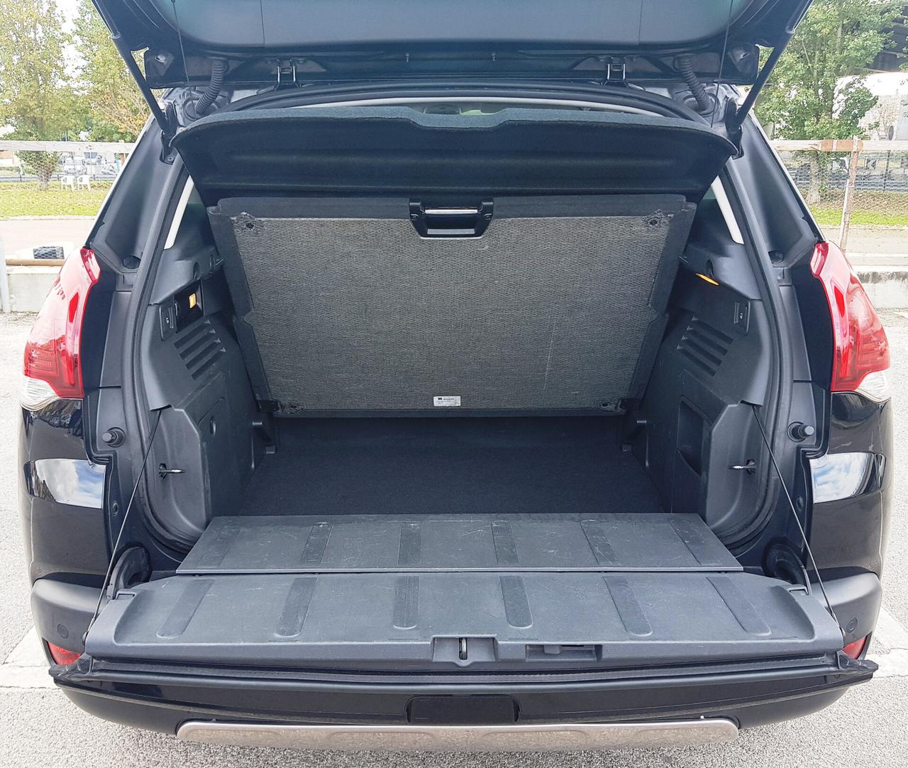 PEUGEOT 3008 1.6 HDi 115CV SOLO 79000 KM.02/2015