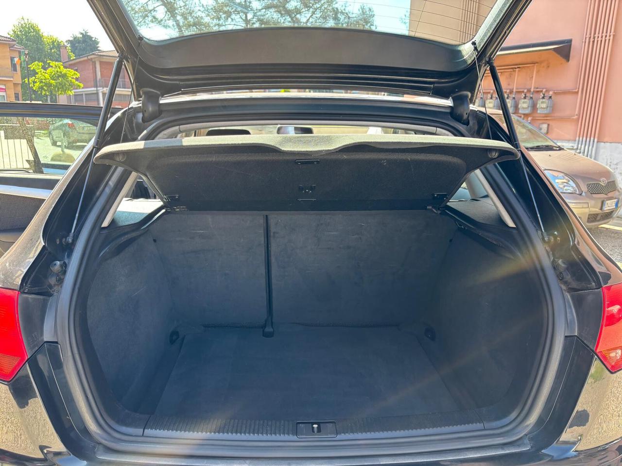 Audi A3 SPB 2.0 16V TDI Ambiente