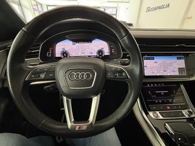 Audi Q8 45 3.0 tdi mhev Quattro Tiptronic S-Line