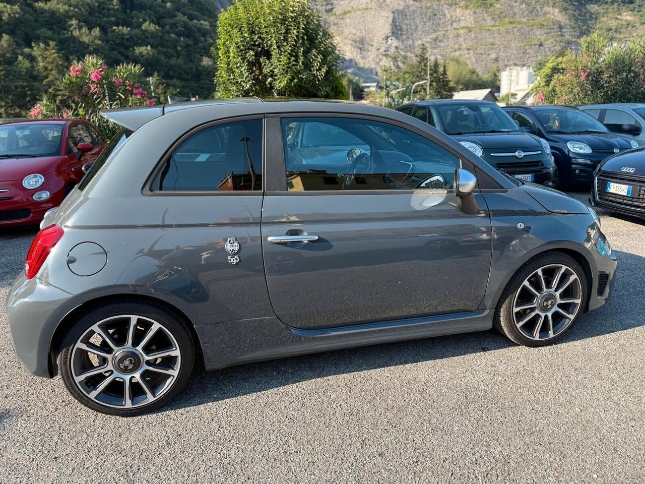 Abarth 595 1.4 Turbo T-Jet 165 CV Turismo Anniversary