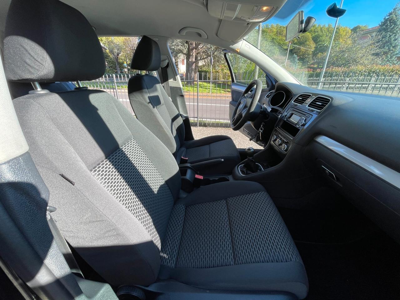 Volkswagen Golf VI 5p 1.6 tdi Trendline