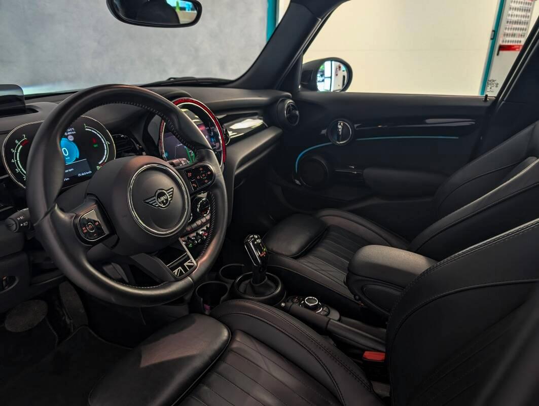 Mini Mini 5 Porte 1.5 Cooper Yours auto