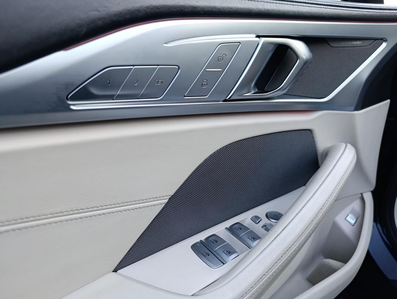 BMW Serie 8 Gran Coupe 840d Individual Composition Msport xdrive auto