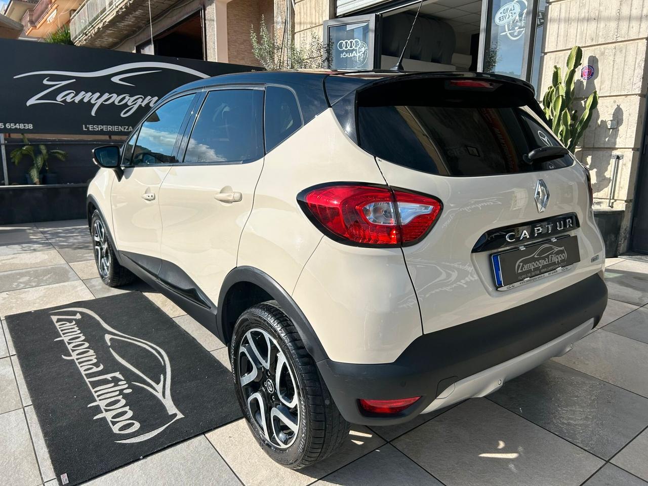 Renault Captur 1.5dCi 90CV ECO2 R-LINK AUTO - 2017