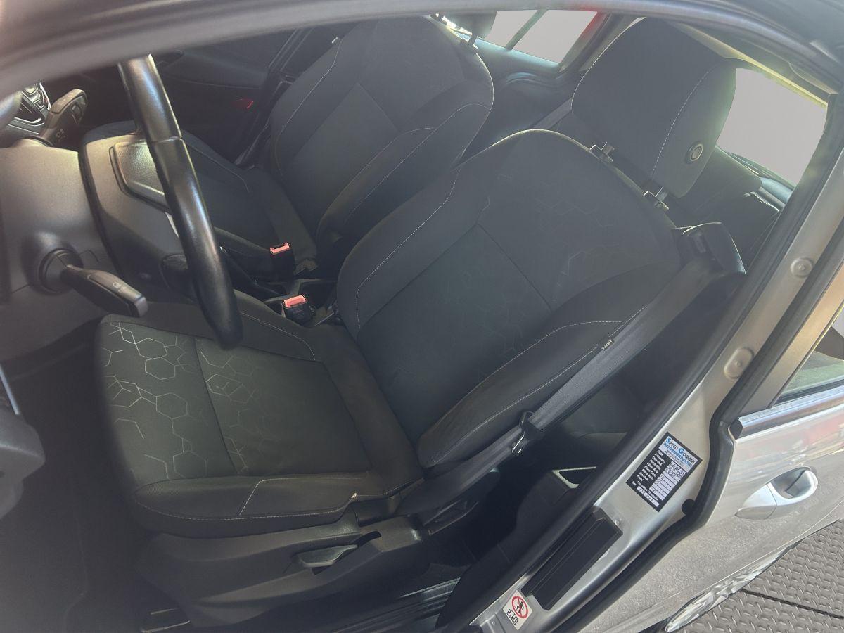 FORD - B-Max - 1.6 TDCi 95CV Titanium