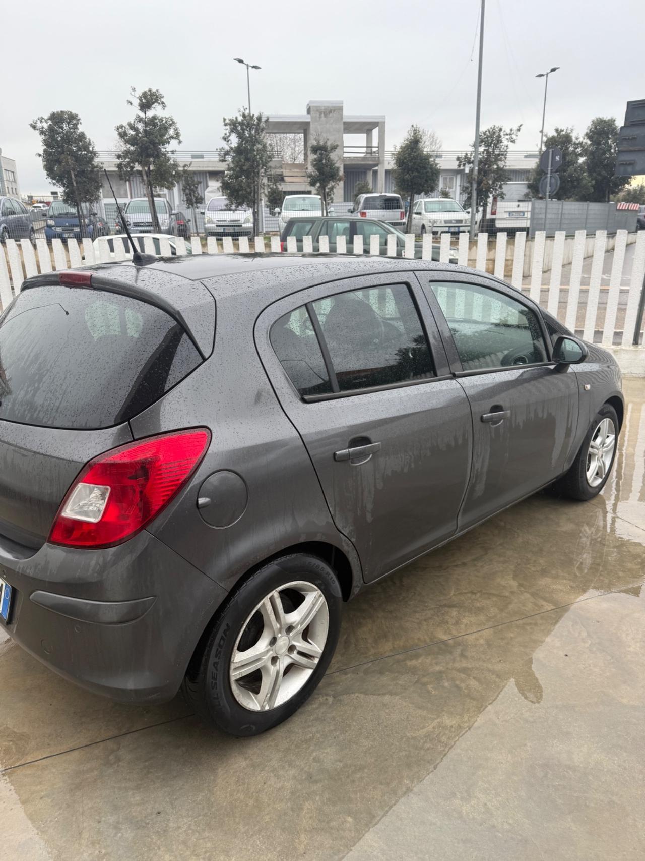 Opel Corsa 1.2 85CV 5 porte GPL-TECH Elective