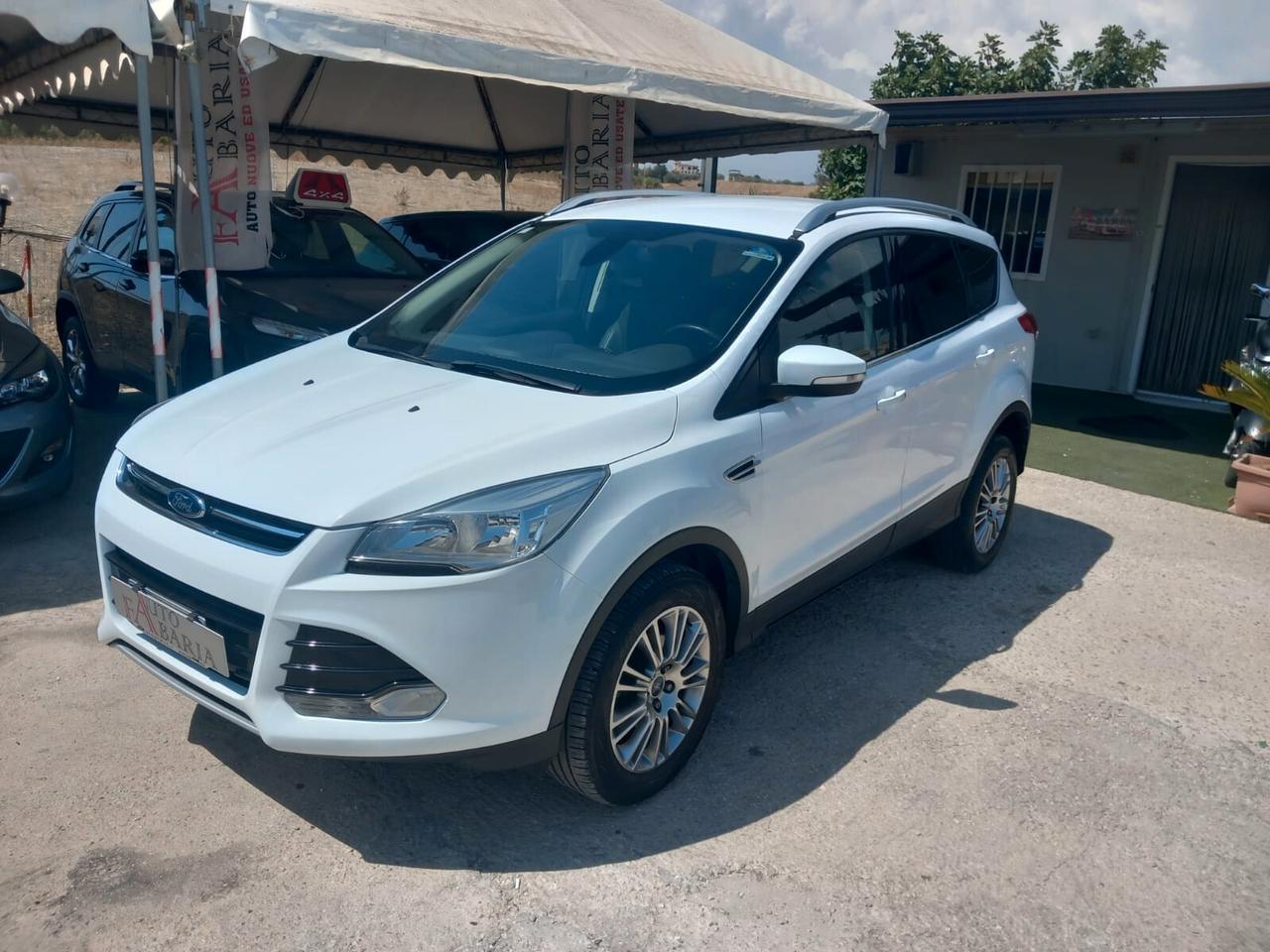 Ford Kuga 2.0 TDCI 140 CV 4WD Titanium