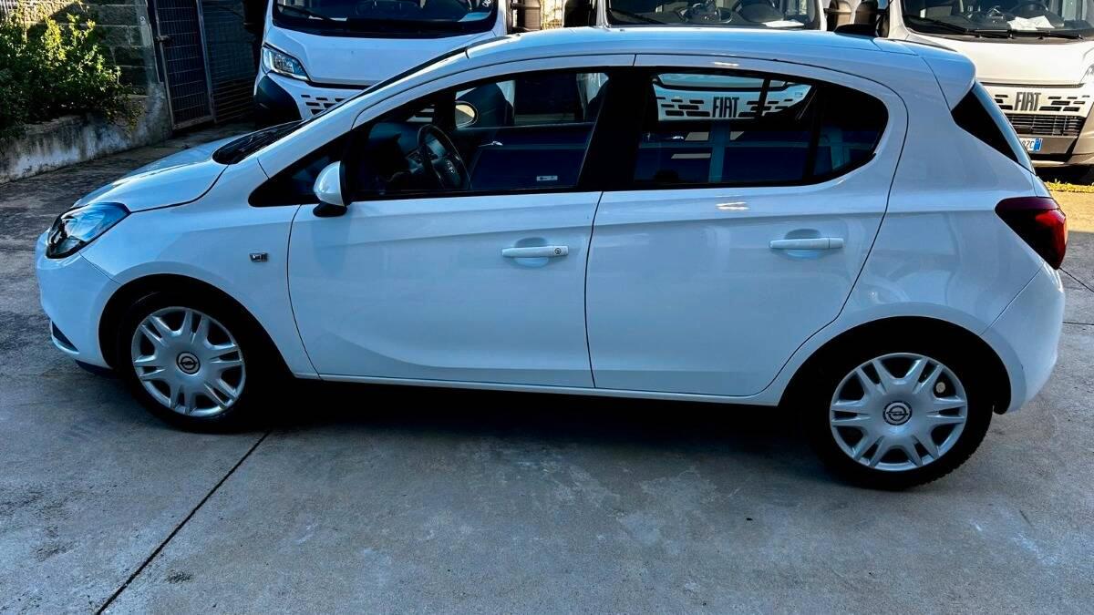 Opel Corsa 1.4 Innovation GPL 90cv con 72400 km