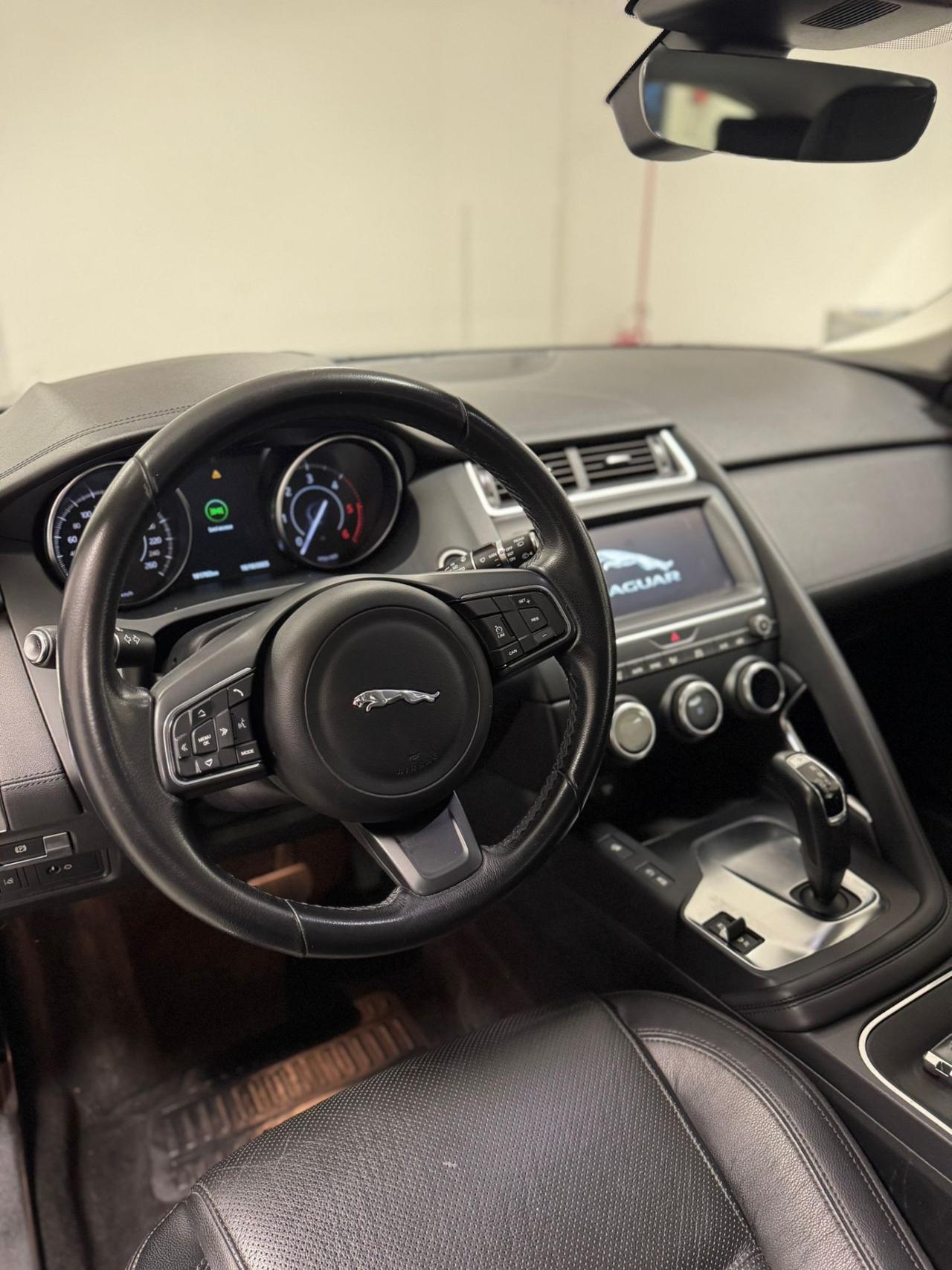 Jaguar E-Pace 2.0D 150 CV R-Dynamic