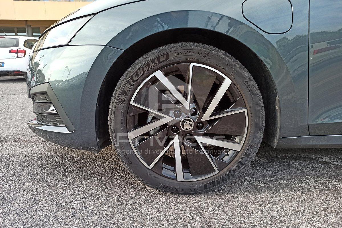 SKODA Octavia iV 1.4 TSI Plug-In Hybrid DSG Wagon Executive