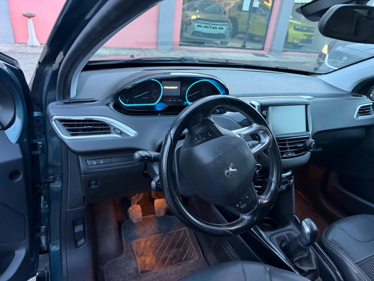 Peugeot 2008 PureTech 82 Allure