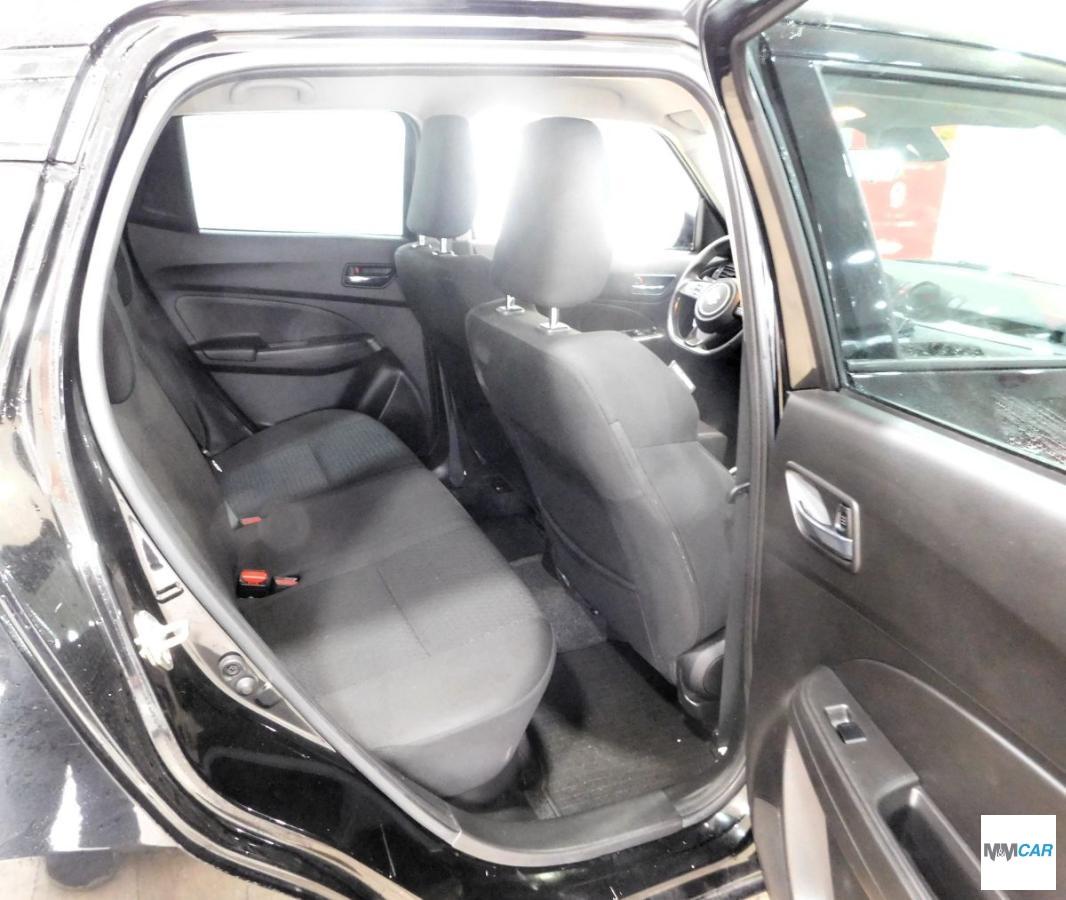 SUZUKI - Swift - 1.2 Hybrid Top