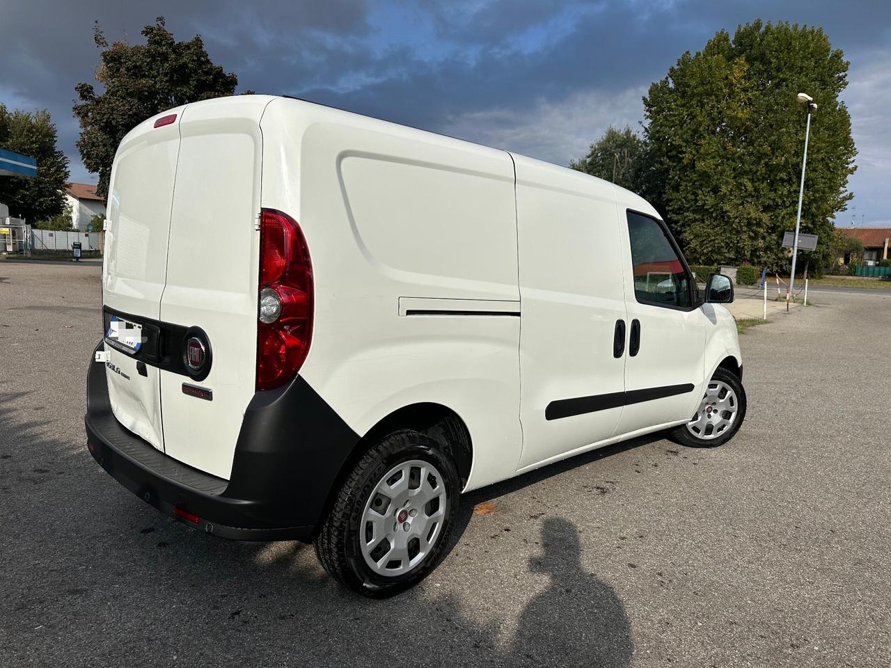Fiat Doblo Doblò 1.6 MJT 120CV S&S PL Combi Maxi XL N1 Lounge