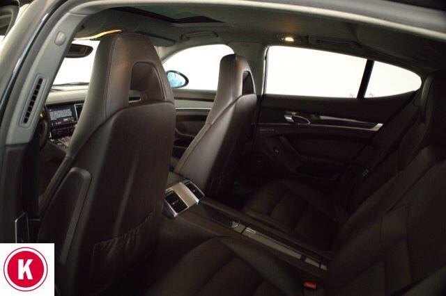 Porsche Panamera 3.0 Diesel***