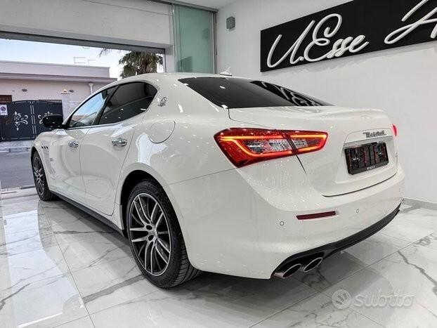 Maserati Ghibli V6 Diesel Gransport