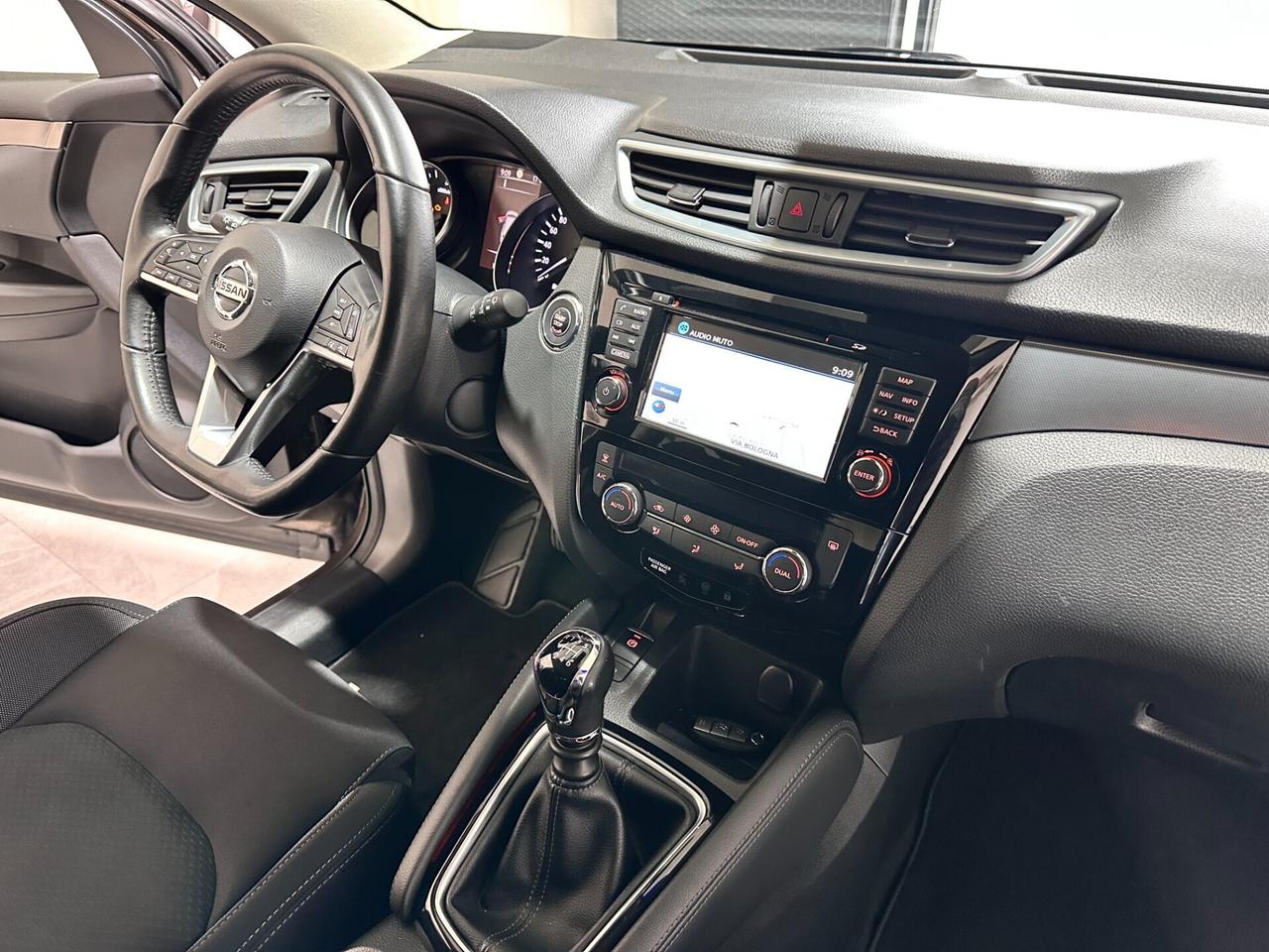 Nissan Qashqai 1.5 dCi Tekna FULL - NAVI - CAMERA