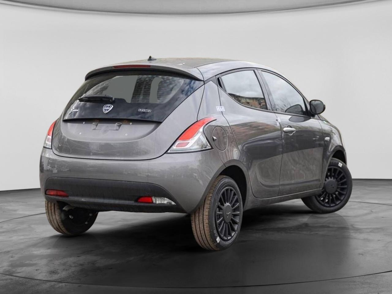LANCIA Ypsilon III 2021 - Ypsilon 1.0 firefly hybrid Silver s&s 70cv