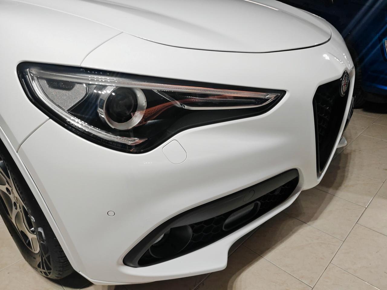 Alfa Romeo Stelvio 2.2 160CV Super Full 2022
