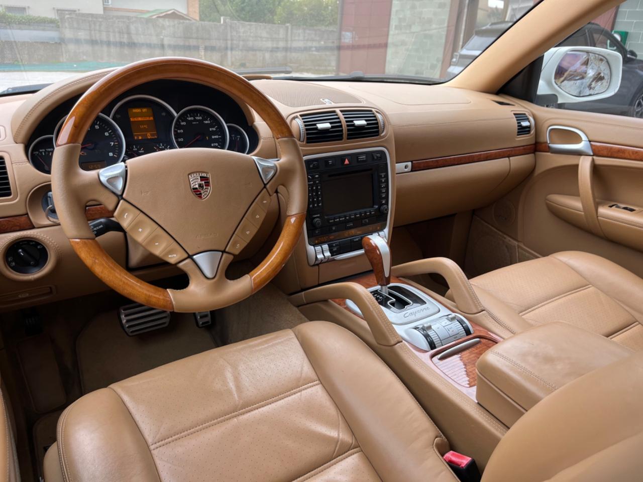 Porsche Cayenne 4.8 S