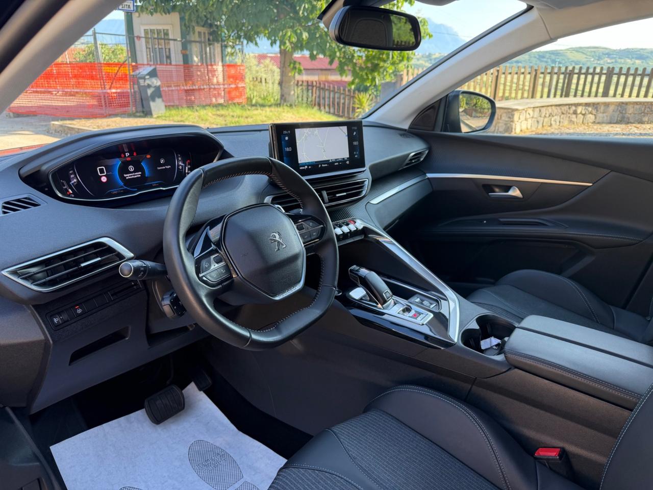 Peugeot 5008 BlueHDi 130 S&S EAT8 Allure
