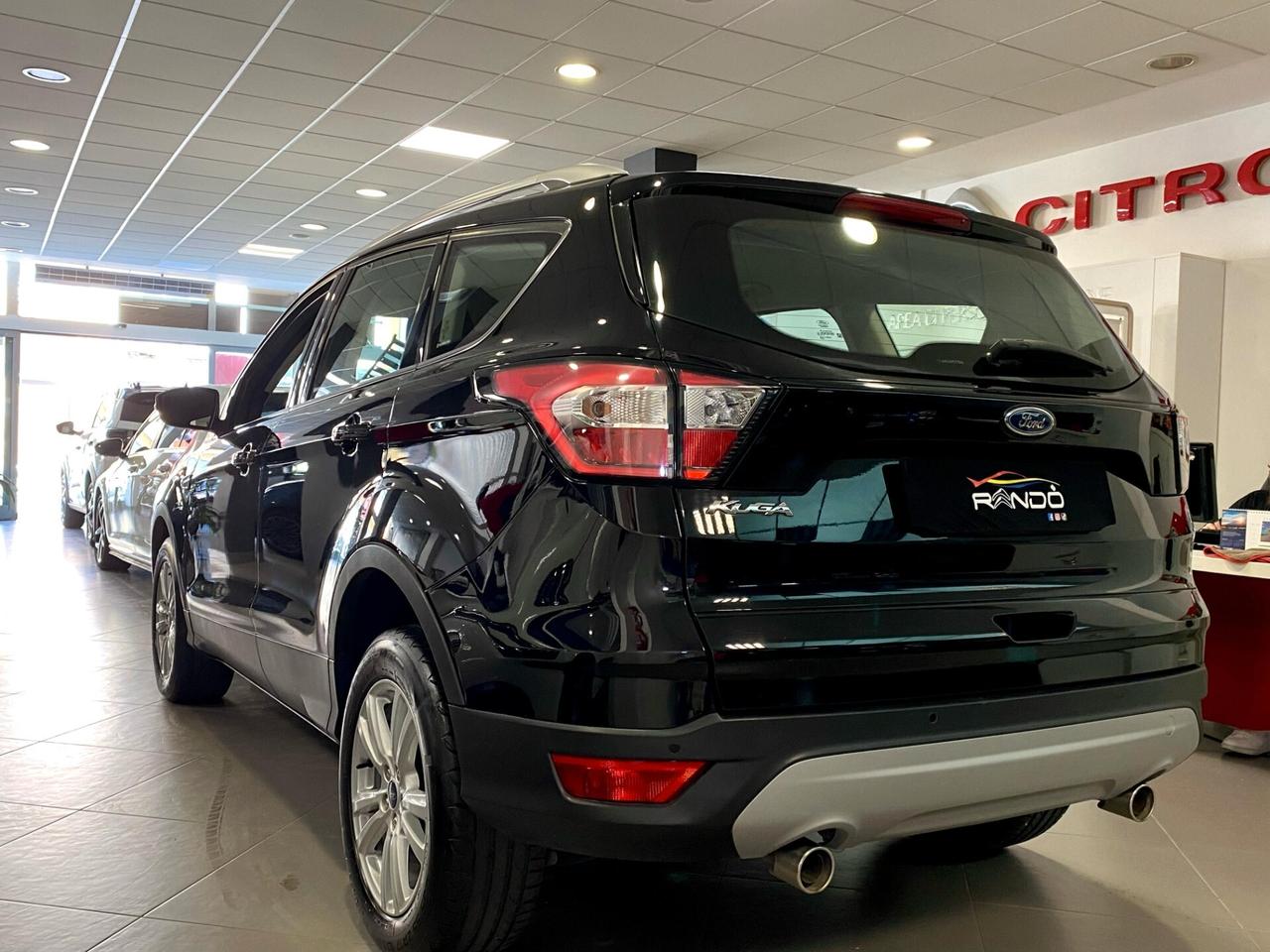 Ford Kuga 2.0 TDCI 120 CV S&S 2WD Powershift Business