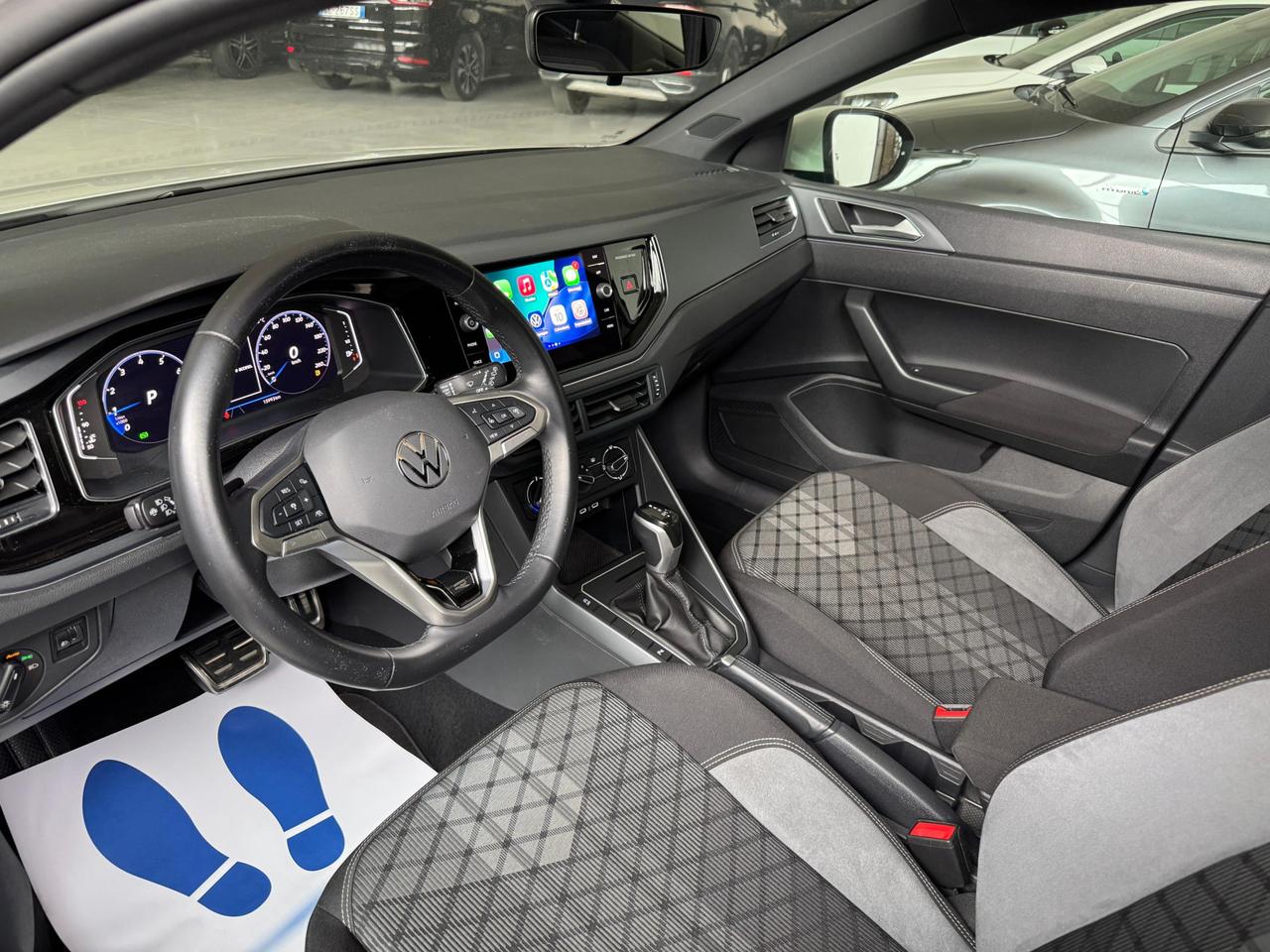 Volkswagen Taigo 1.0 tsi R-Line 110cv dsg TETTO APRIBILE