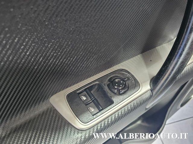 ALFA ROMEO MiTo 1.6 JTDm 16V Distinctive Premium Pack