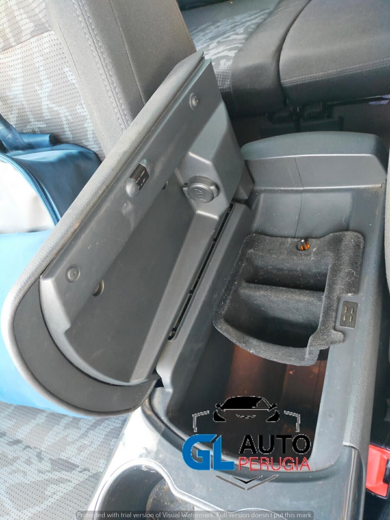 PEUGEOT 3008 1.6 HDI automatica con Grip Control Full opt