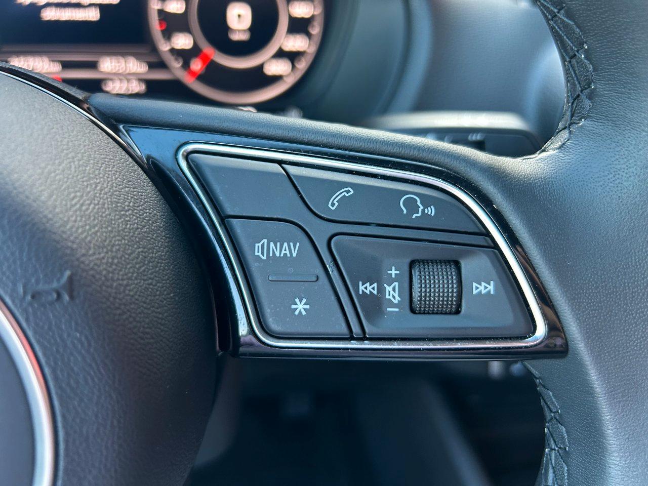 Audi Q2 30 1.0 tfsi Business Advanced 110cv