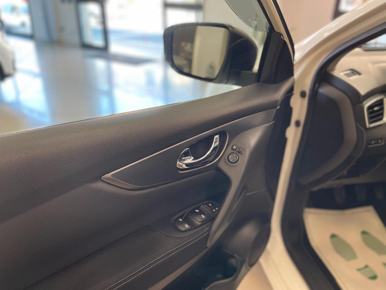Nissan Qashqai 1.5 dCi N-Connecta